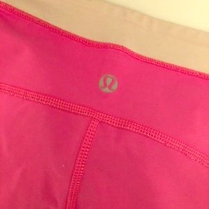 Lululemon Hot Pink Capri Leggings